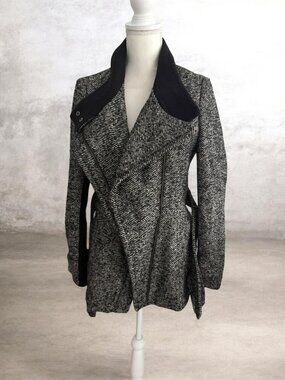 EXPRESS Gray Black Belted Coat Size Medium